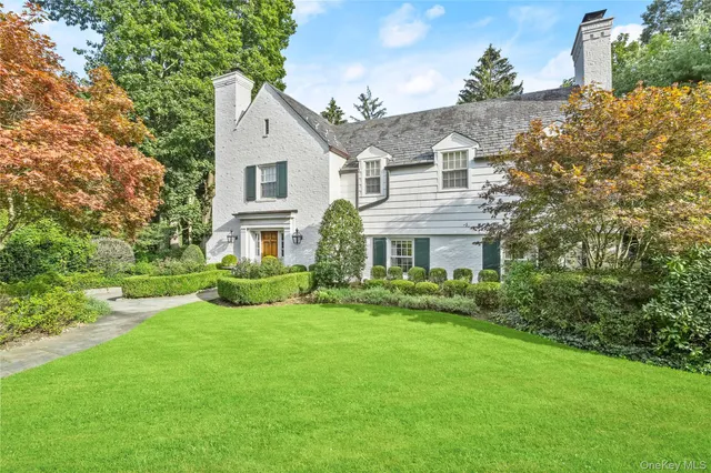 $2,350,000 | 25 Moore Road, Bronxville, NY 10708