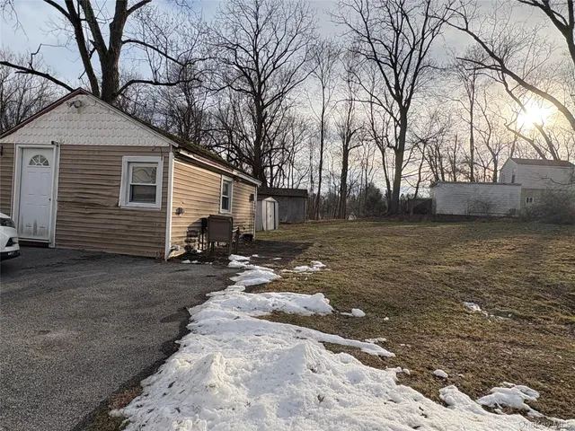 $2,350 | 10 Glenwood Avenue, Poughkeepsie, NY 12603