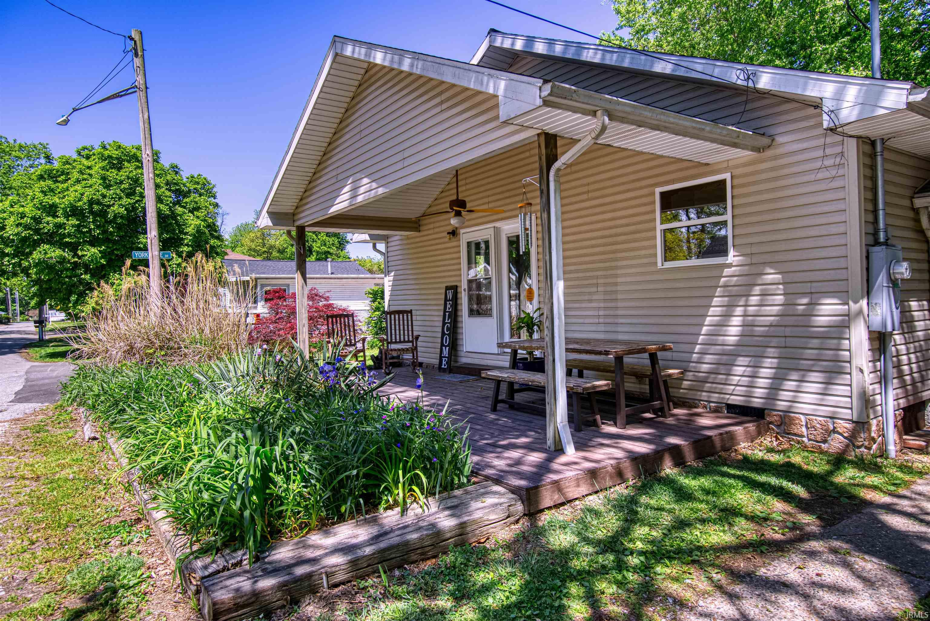 1 Yorkshire Drive Newburgh, IN 47630 - Photo 22 of 29