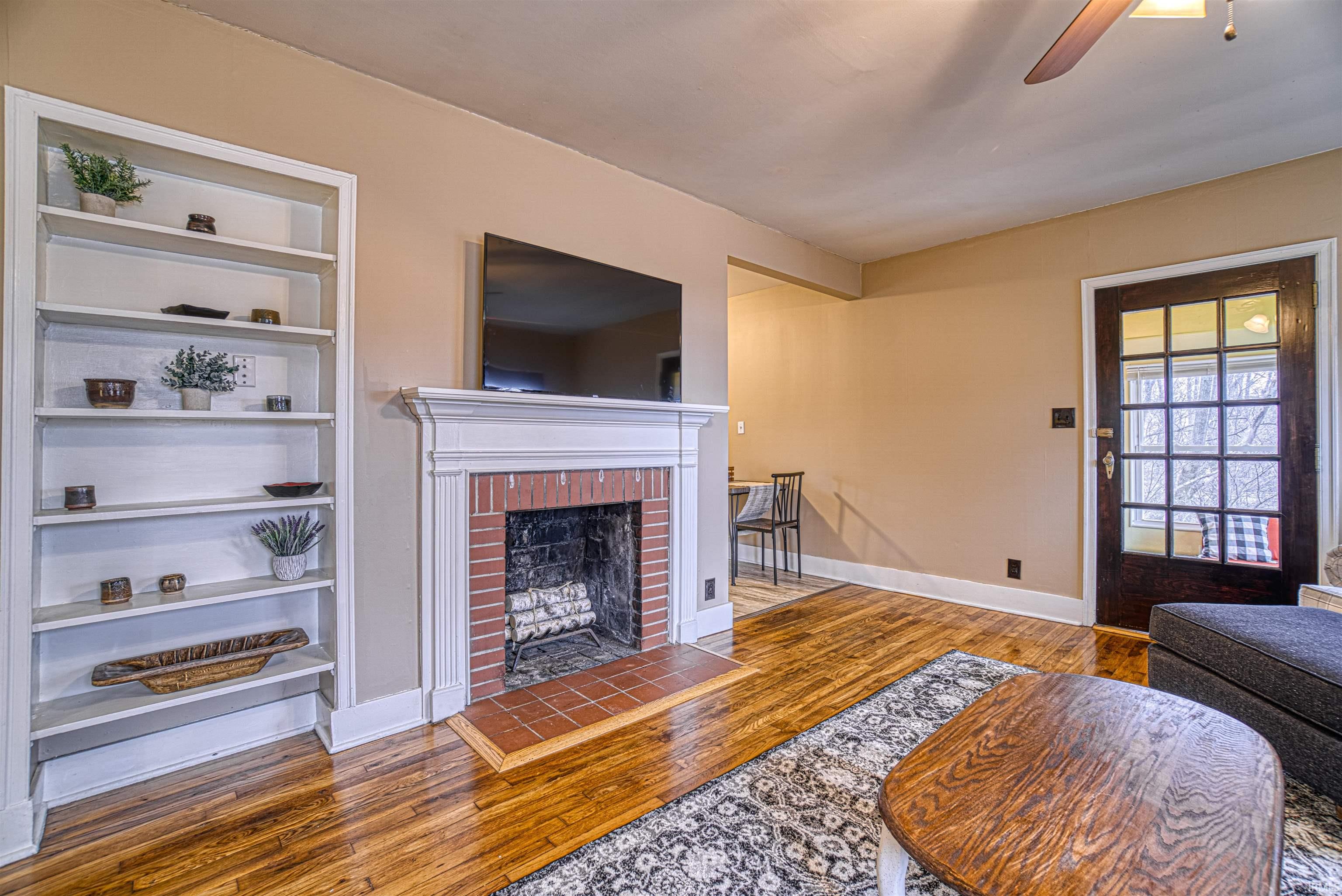 1 Yorkshire Drive Newburgh, IN 47630 - Photo 4 of 29