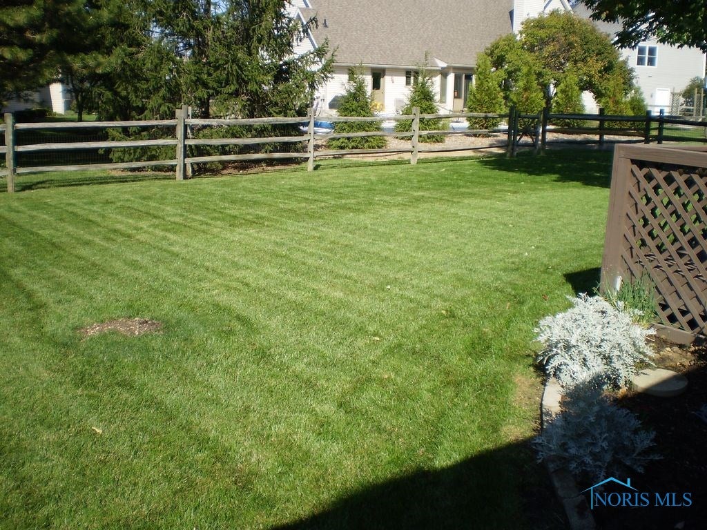 517 Thackeray Road Maumee, OH 43537 - Photo 5 of 23 Gallery Image 5