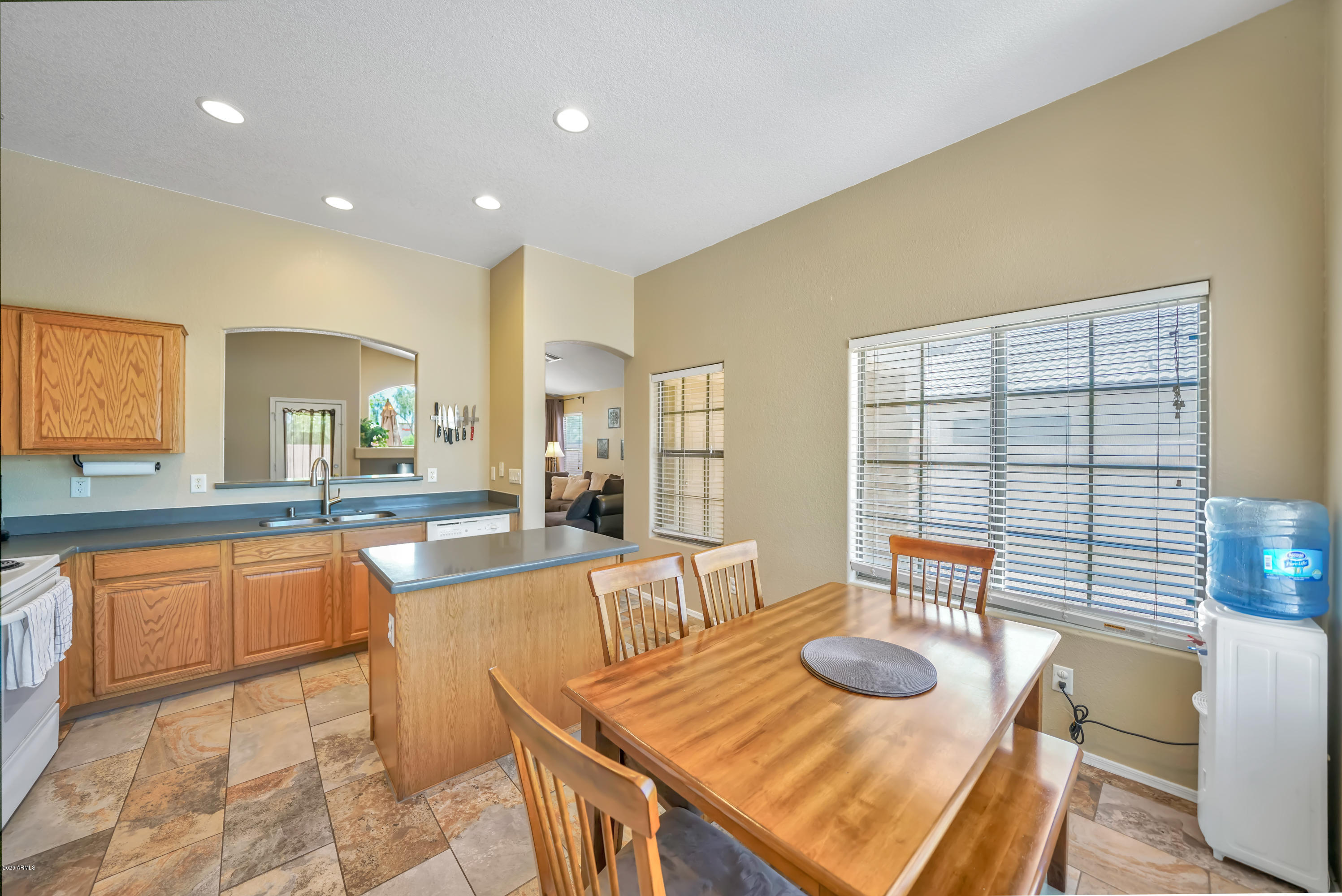 13343 West Boca Raton Road Surprise, AZ 85379 - Photo 9 of 27 DSC03463