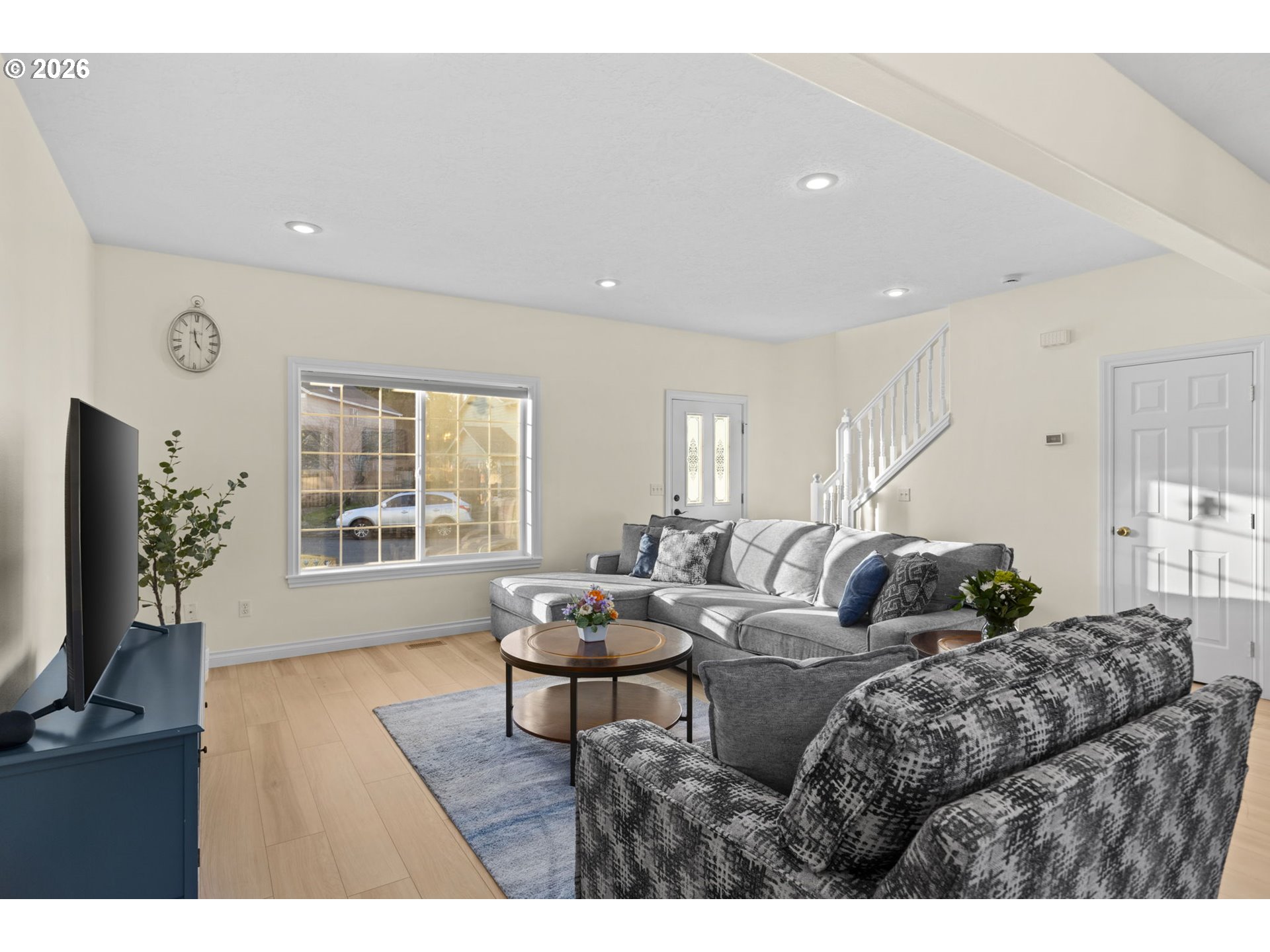 2922 Walnut Court Hubbard, OR 97032 - Photo 5 of 38