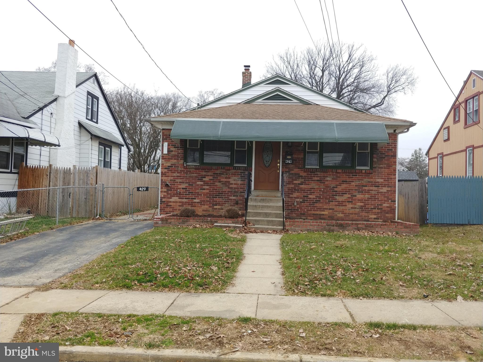 429 Stiles Avenue Ridley Park, PA 19078 - Photo 2 of 35 Gallery Image 2