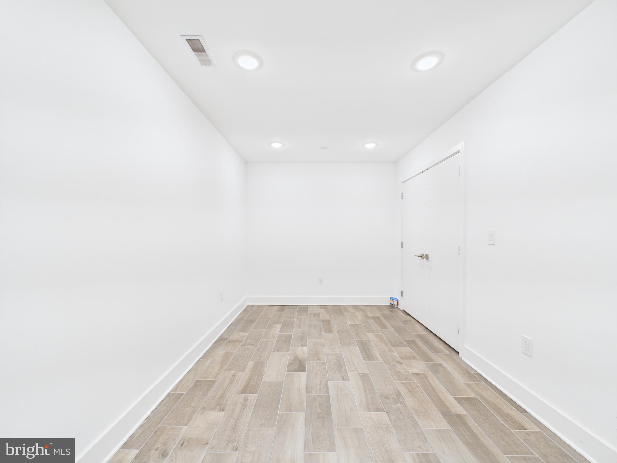 2646 Manton Street, Unit 1 Philadelphia, PA 19146 - Photo 13 of 20