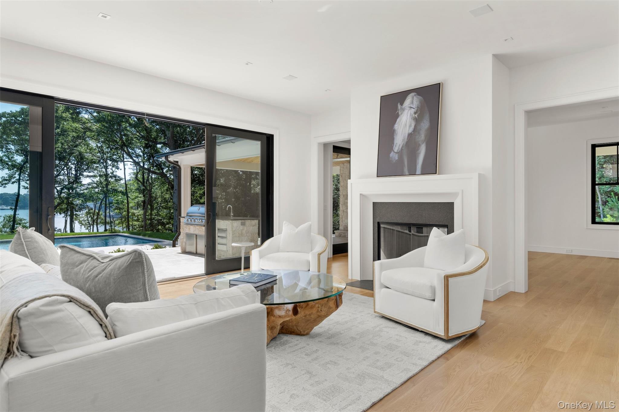 1775 Point Pleasant Road Mattituck, NY 11952 - Photo 5 of 49
