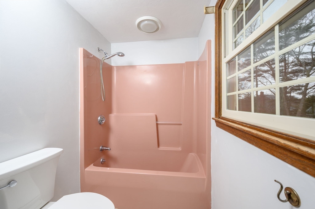 51 Oletree Road Pembroke, MA 02359 - Photo 23 of 35