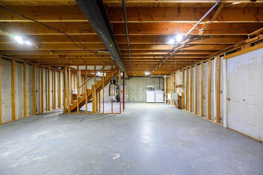 51 Oletree Road Pembroke, MA 02359 - Photo 29 of 35