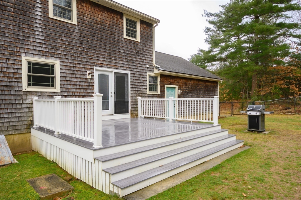 51 Oletree Road Pembroke, MA 02359 - Photo 32 of 35