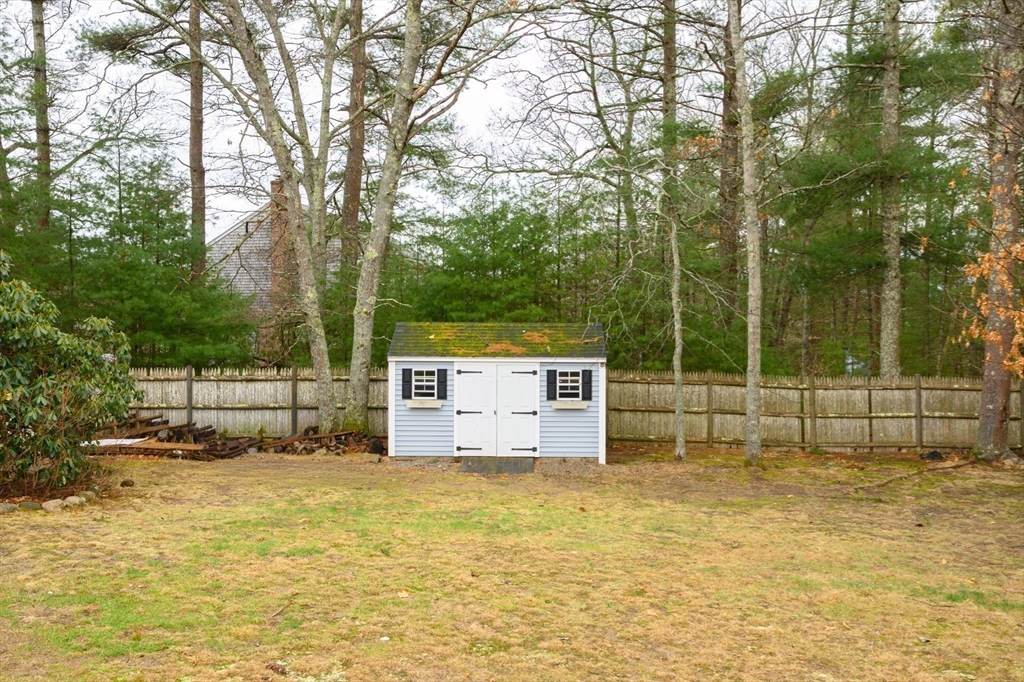 51 Oletree Road Pembroke, MA 02359 - Photo 34 of 35