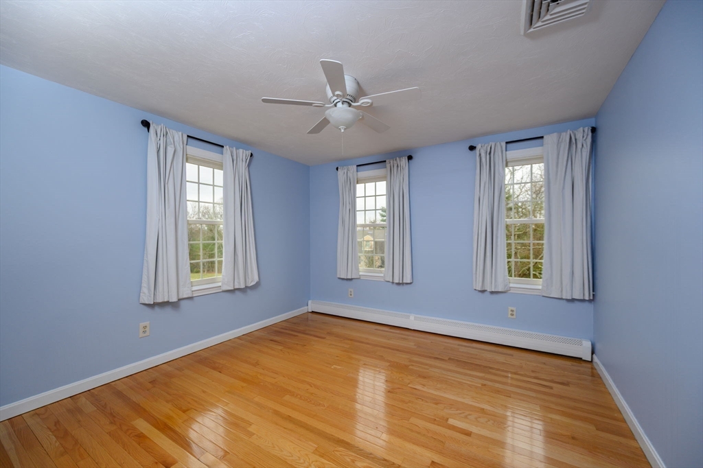 51 Oletree Road Pembroke, MA 02359 - Photo 9 of 35