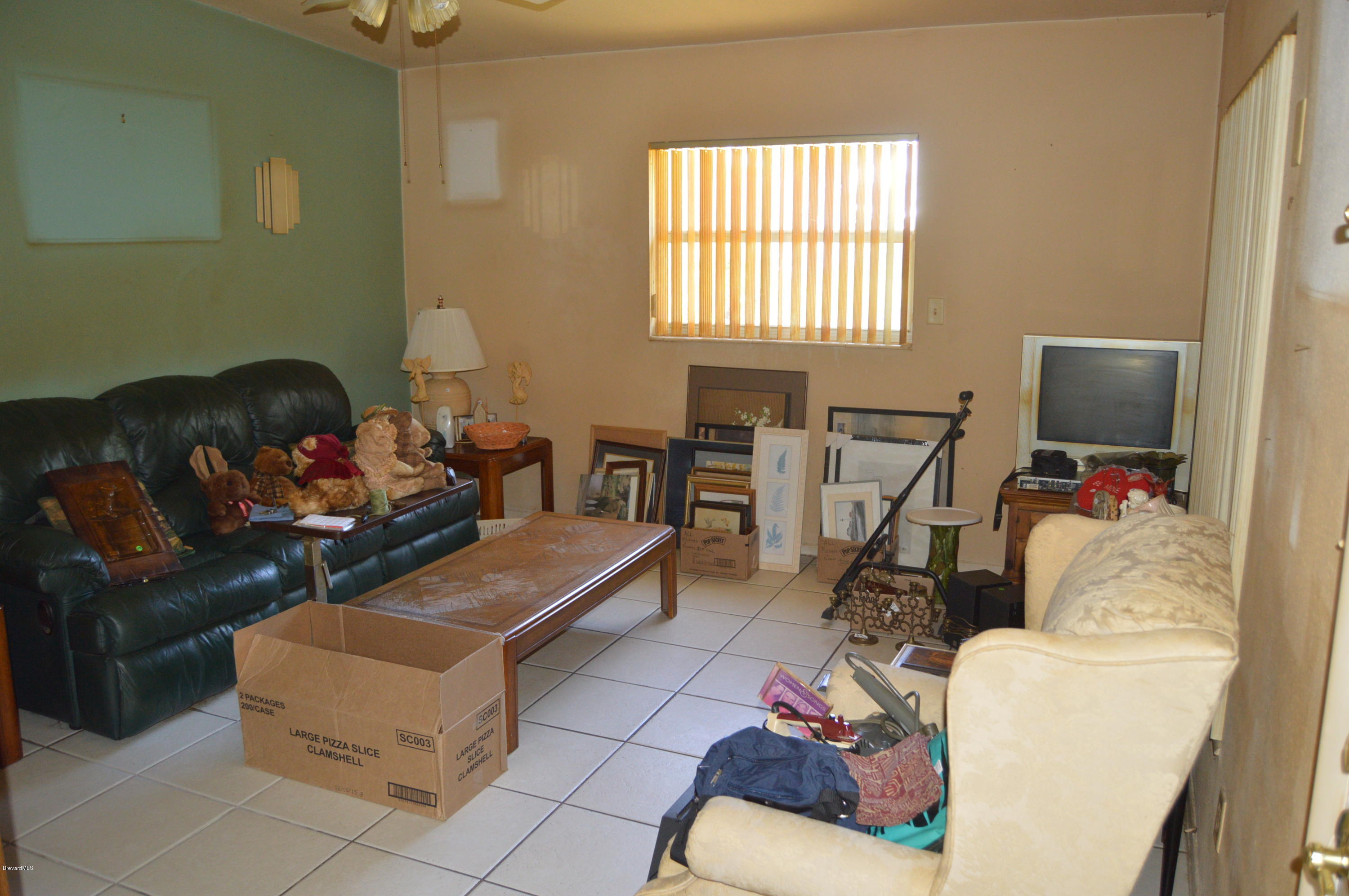 290 Monaco Road West Melbourne, FL 32904 - Photo 3 of 8 DSC_0015