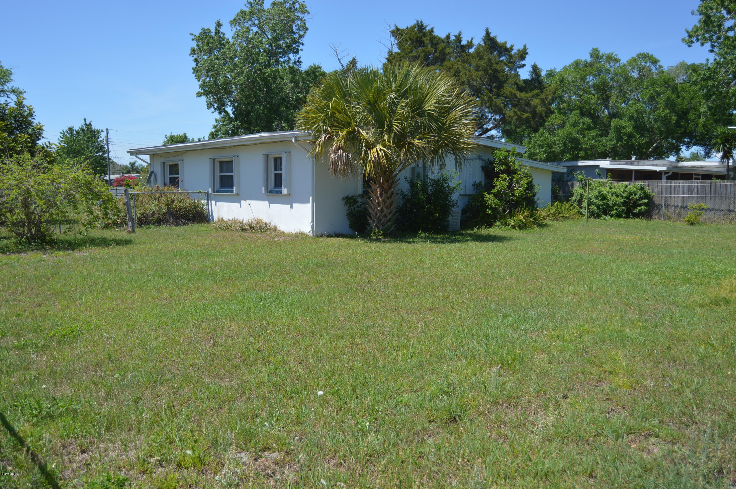 290 Monaco Road West Melbourne, FL 32904 - Photo 6 of 8 DSC_0009