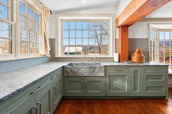 $1,175,000 | 3436 Main Street, Manchester, VT 05254