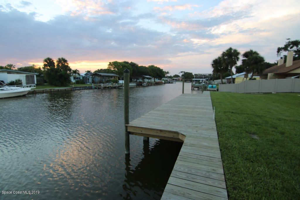 945 Trinidad Road Cocoa Beach, FL 32931 - Photo 33 of 34 a lake view