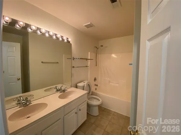 $2,950 | 9901 Hazelview Drive, Charlotte, NC 28277