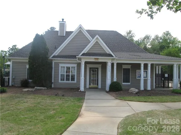 $2,950 | 9901 Hazelview Drive, Charlotte, NC 28277