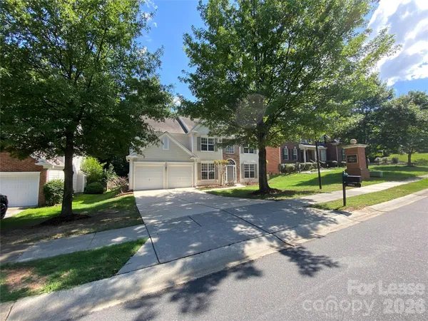 $2,950 | 9901 Hazelview Drive, Charlotte, NC 28277