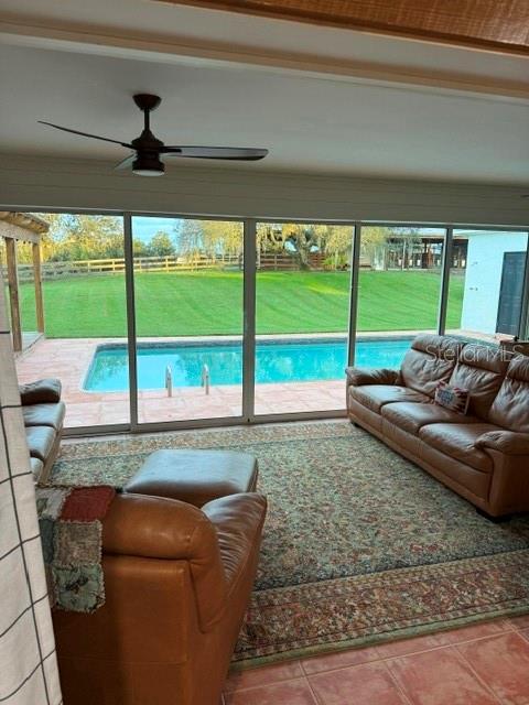 503 Bear Road Lake Placid, FL 33852 - Photo 15 of 29 a sitting area with couch and outdoor view