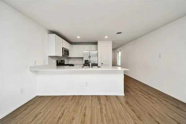 $2,100 | 18915 Sorento Bay Lane, Hockley, TX 77447