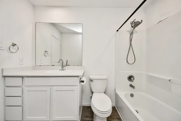 $1,950 | 18915 Sorento Bay Lane, Hockley, TX 77447