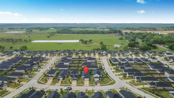 $2,100 | 18915 Sorento Bay Lane, Hockley, TX 77447