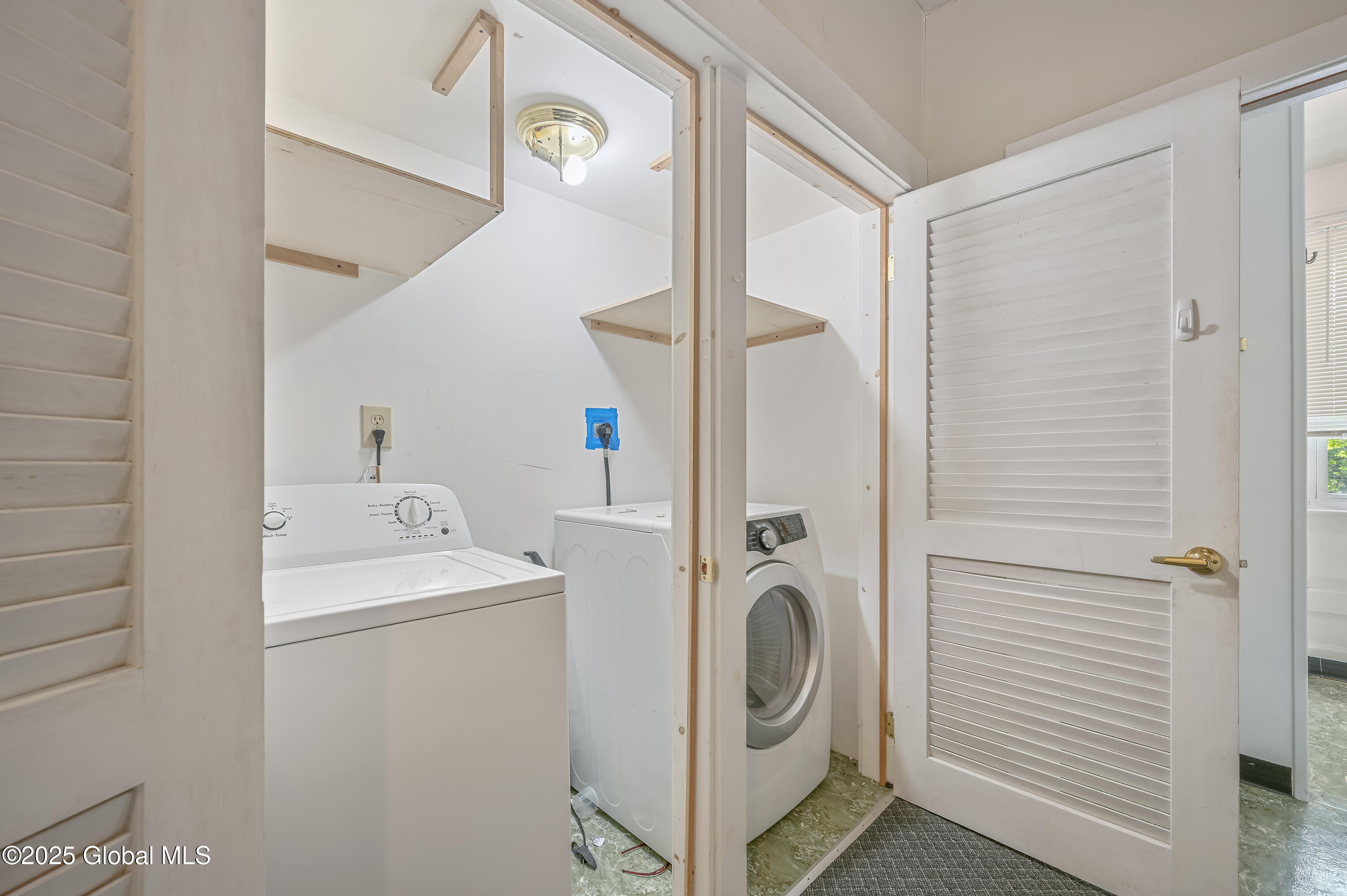 31 Cedar Street Oneonta, NY 13820 - Photo 36 of 78 31 Cedar St, Oneonta Camera Flex Ready