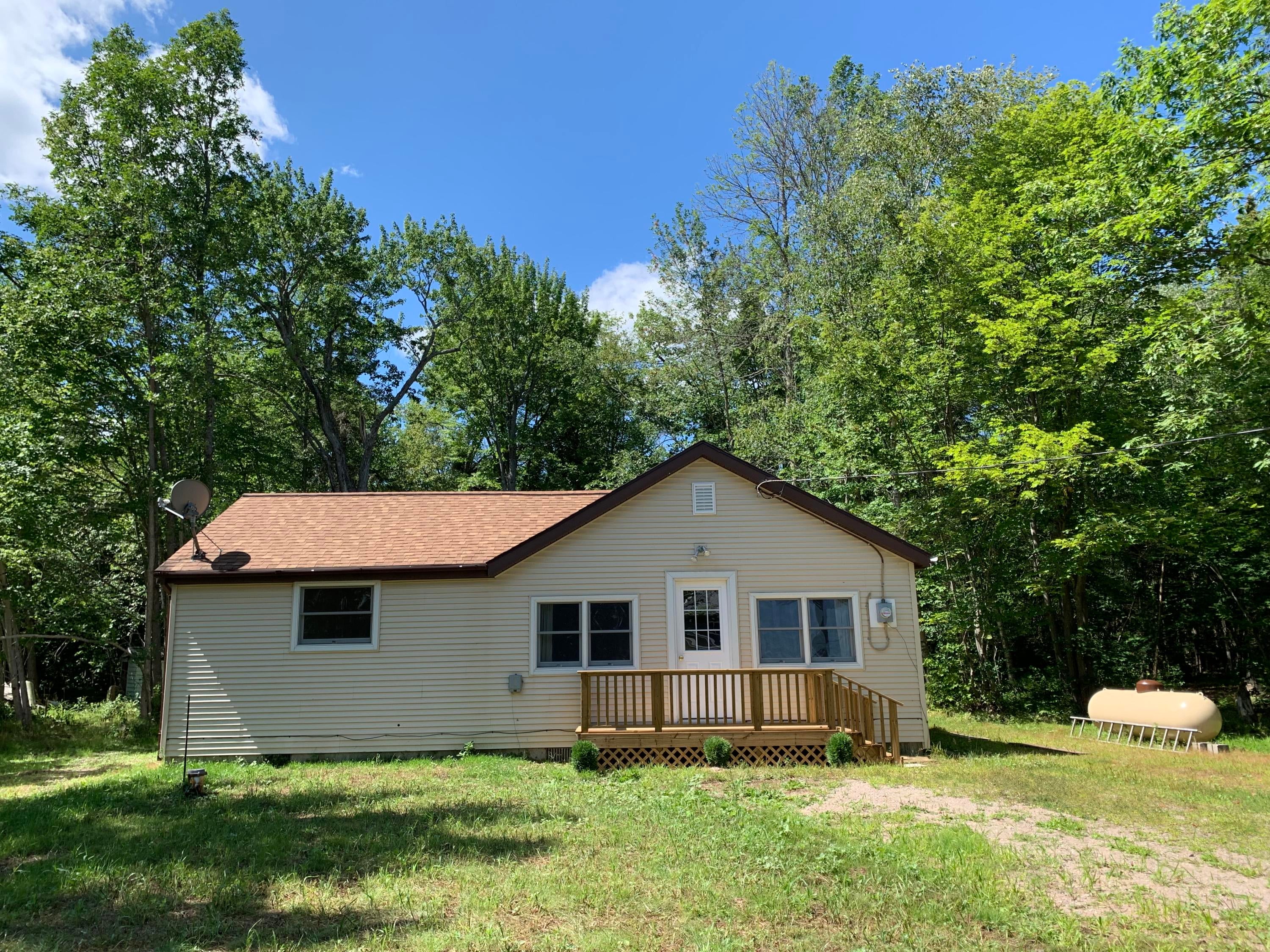13792 South Cottage Road Barbeau, MI 49710 - Photo 34 of 38 Gallery Image 34
