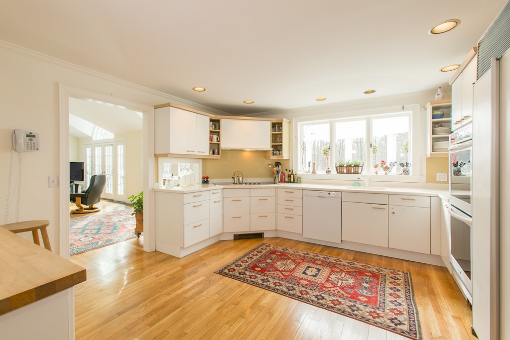 5 Ledge Rock Road Concord, MA 01742 - Photo 11 of 29