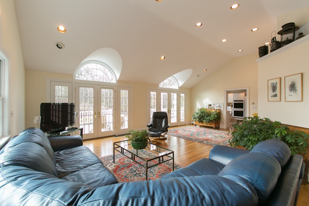 5 Ledge Rock Road Concord, MA 01742 - Photo 8 of 29