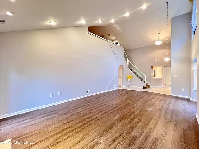 $3,600 | 163 Colony Lane, Manalapan, NJ 07726