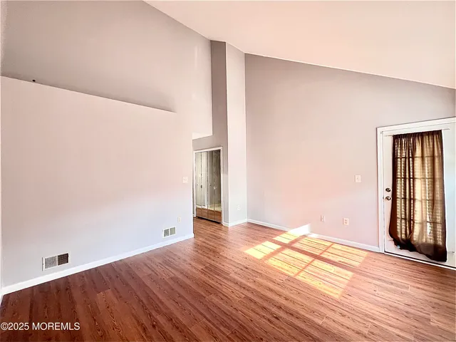 $3,600 | 163 Colony Lane, Manalapan, NJ 07726