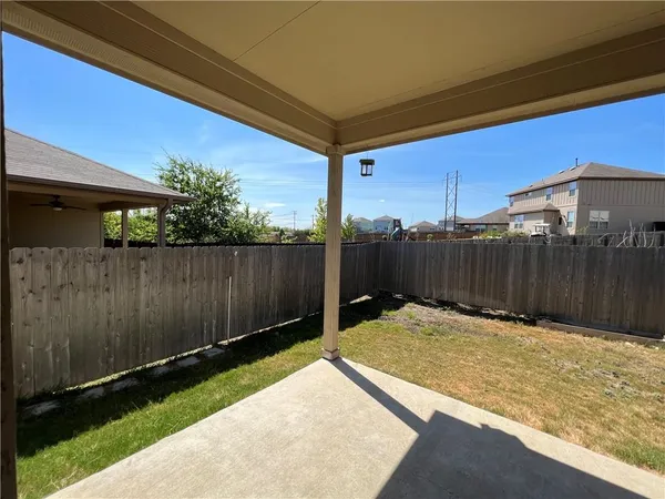$1,695 | 179 Joanne Loop, Unit A, Buda, TX 78610