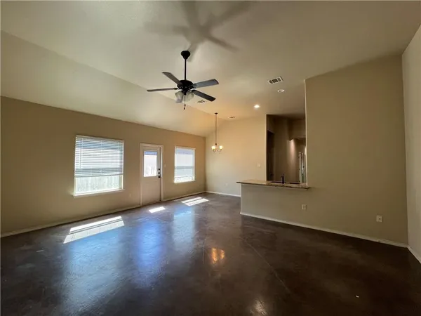 $1,695 | 179 Joanne Loop, Unit A, Buda, TX 78610