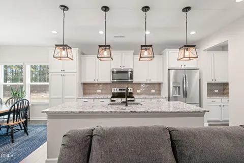 $550,000 | 1213 Huffington Oak Drive, Willow Spring, NC 27592