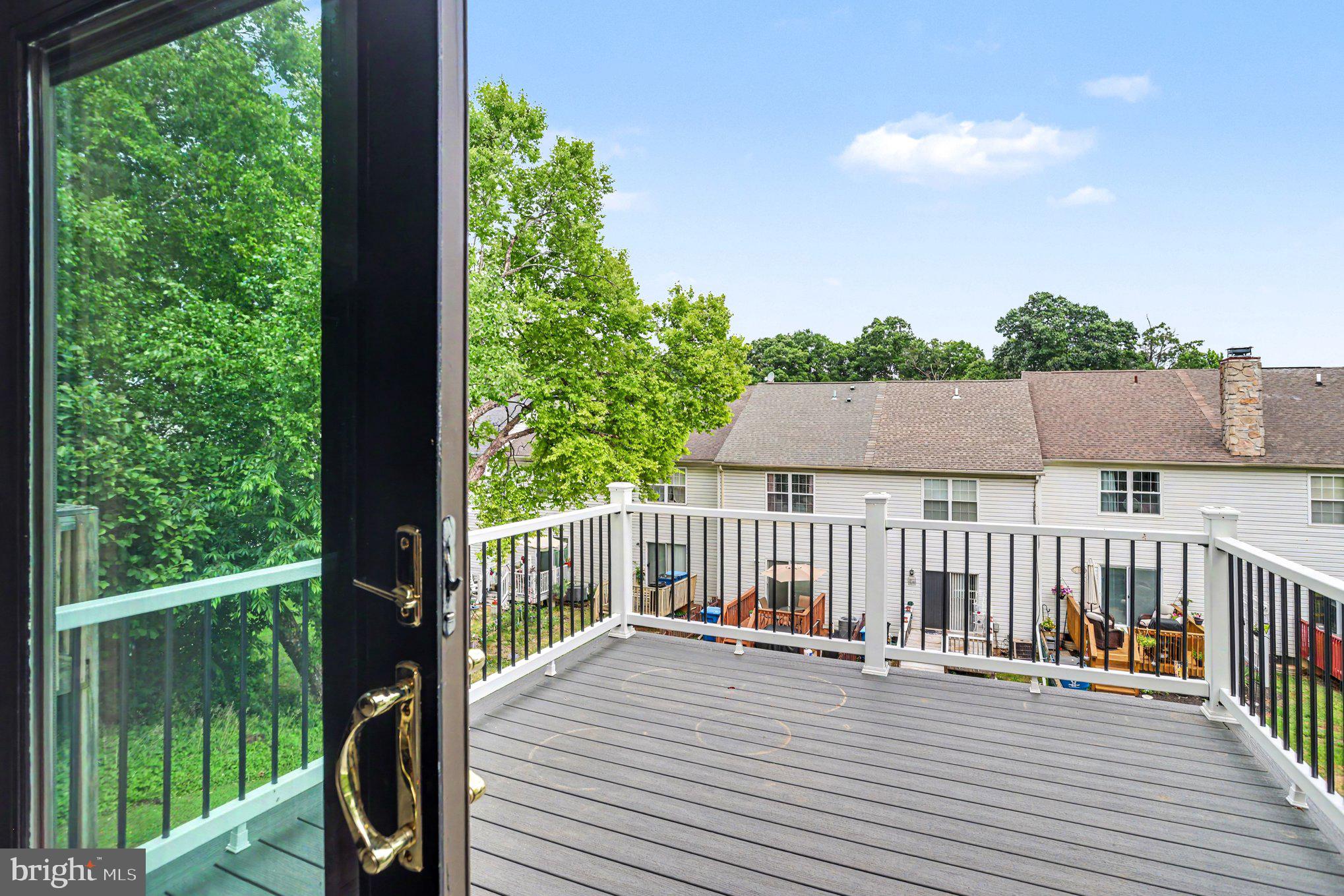 122 Cherry Tree Lane Elkton, MD 21921 - Photo 14 of 37 New composite deck off kitchen.