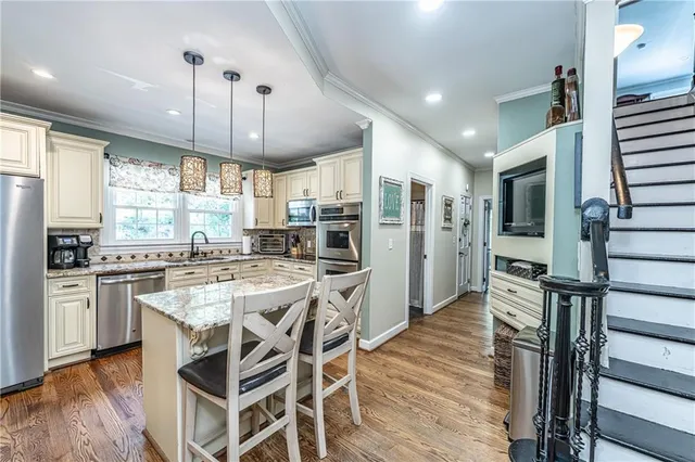 $874,777 | 20 Pine Valley Road, Rome, GA 30165