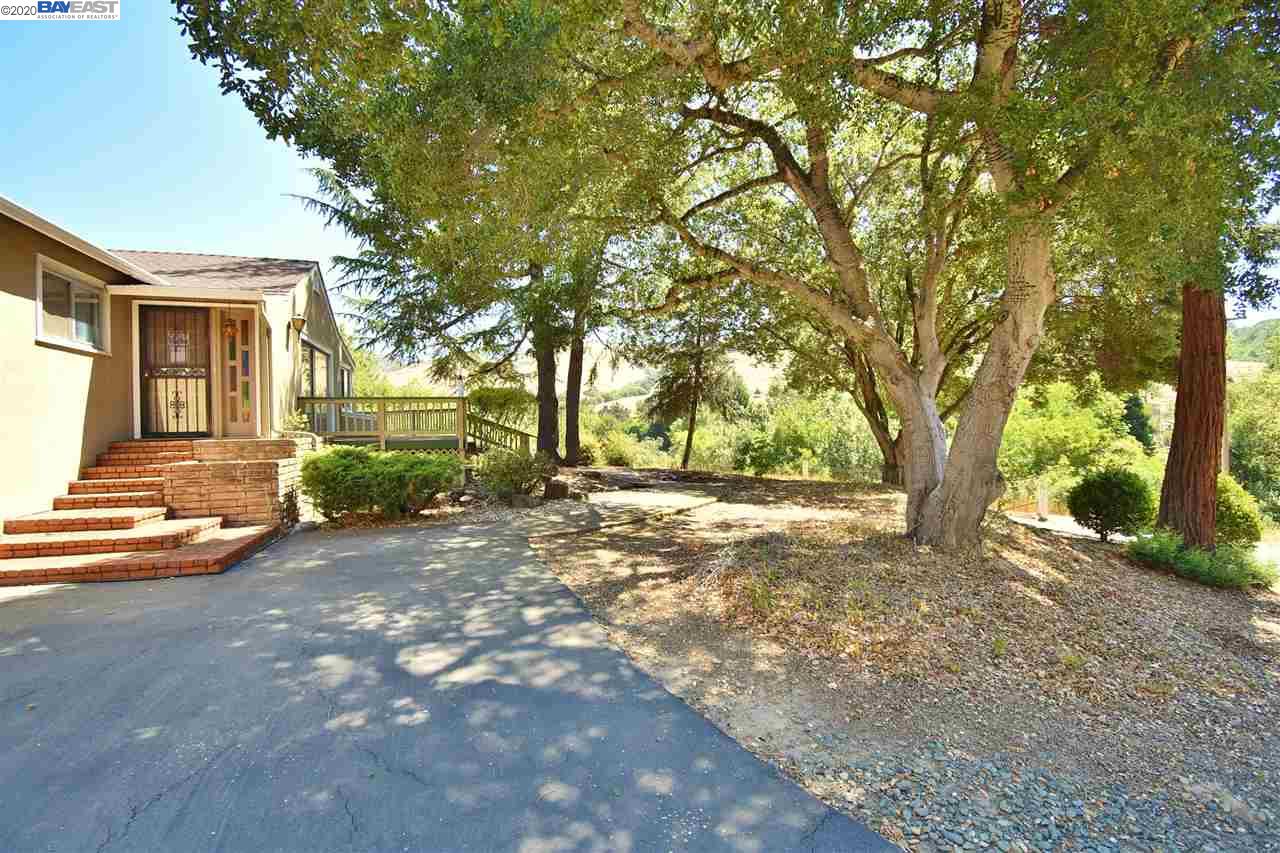 6570 Crow Canyon Road Castro Valley, CA 94552 - Photo 3 of 40 Gallery Image 3