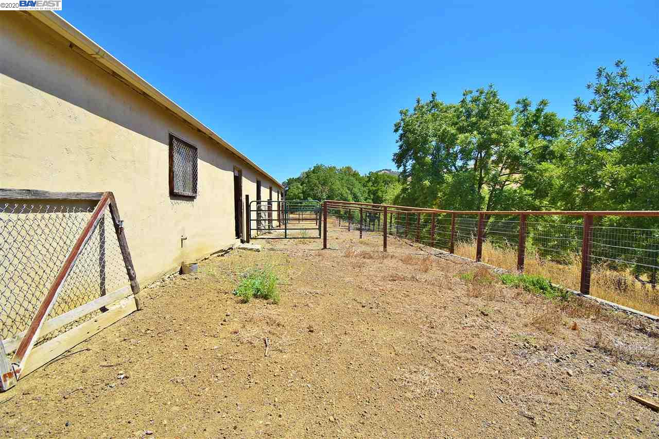 6570 Crow Canyon Road Castro Valley, CA 94552 - Photo 23 of 40 Gallery Image 23