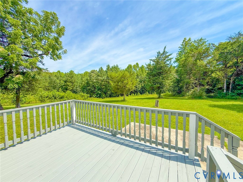 7798 West Courthouse Road Burkeville, VA 23922 - Photo 17 of 23 Deck
