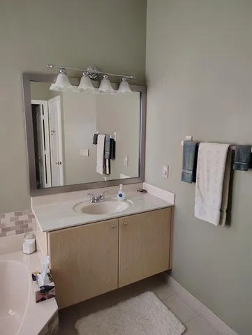 $419,900 | 5423 Place Lake Drive, Fort Pierce, FL 34951