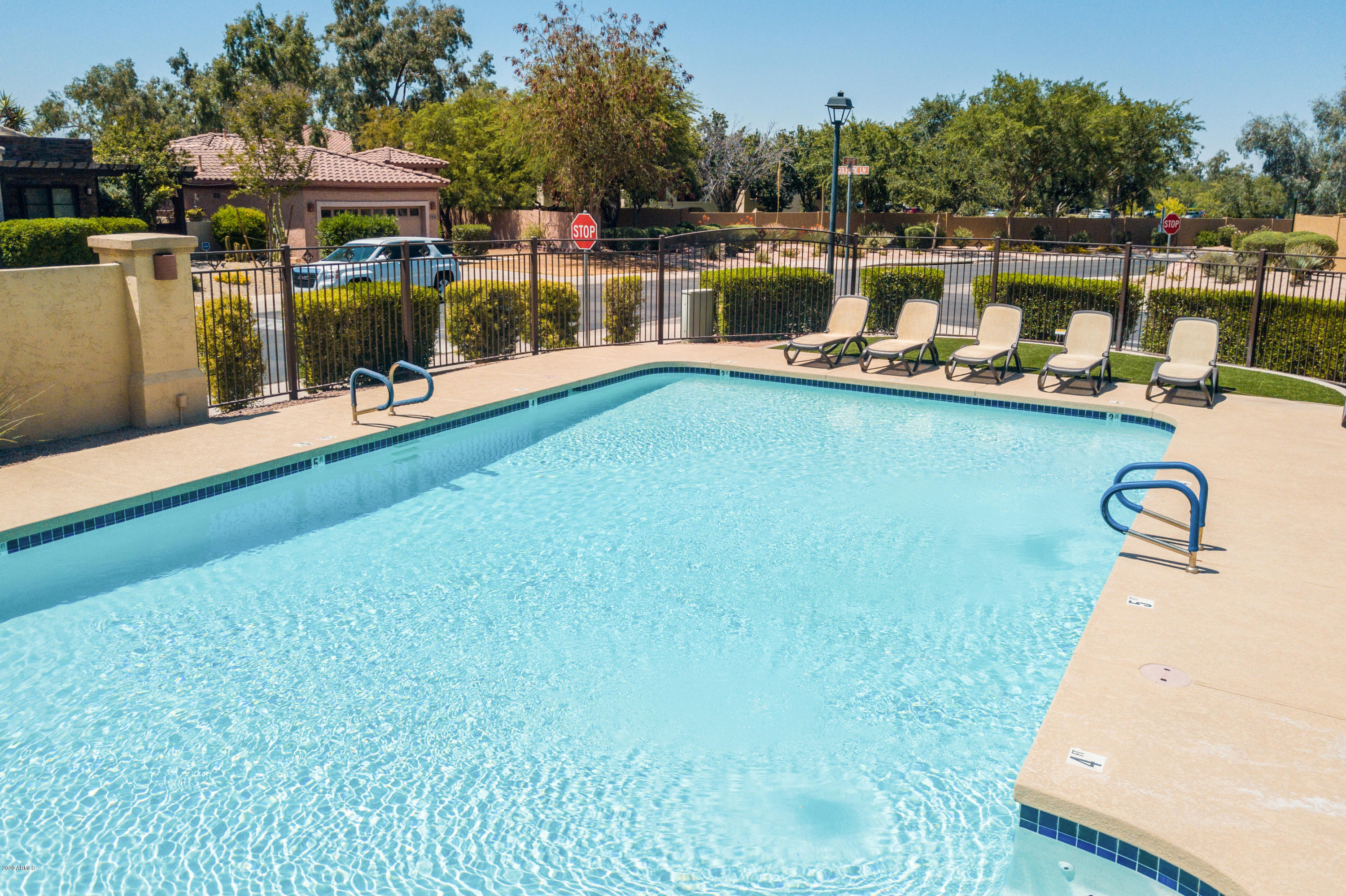 3023 East Fremont Road Phoenix, AZ 85042 - Photo 29 of 32 29 Community Pool