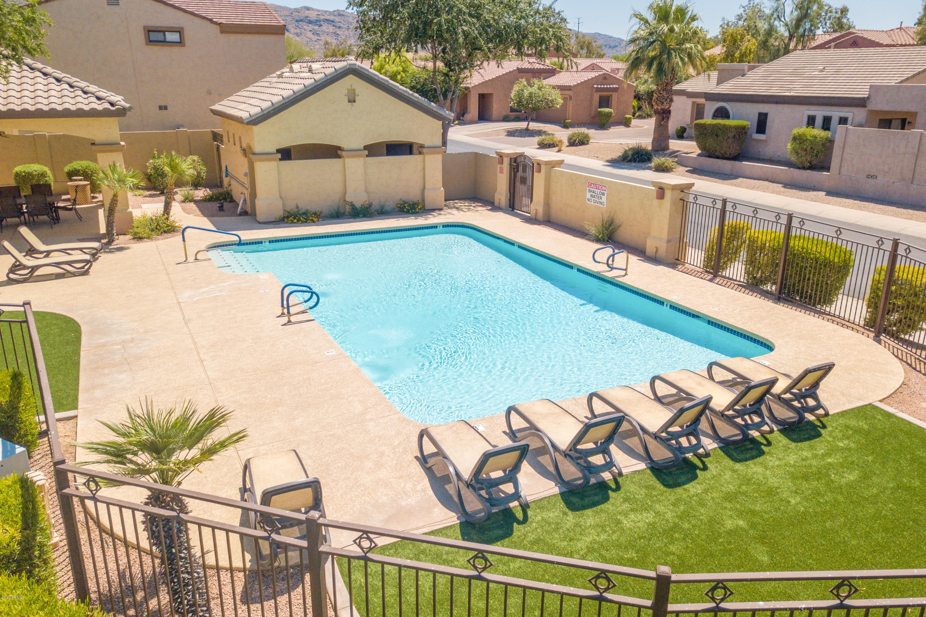 3023 East Fremont Road Phoenix, AZ 85042 - Photo 31 of 32 31 Community Pool