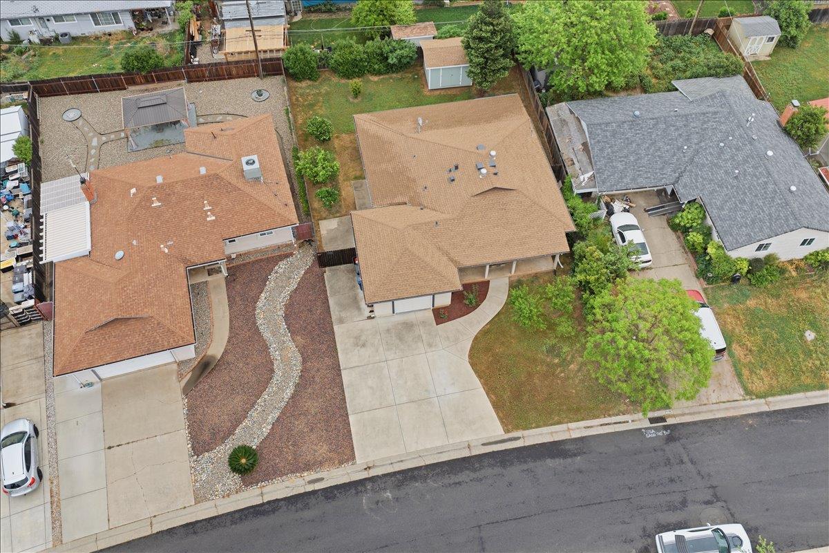 2509 Ganzan Way Rancho Cordova, CA 95670 - Photo 26 of 33 an aerial view of a house with a yard and pool