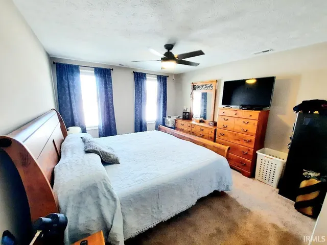 $359,900 | 1817 North Lake Forest Drive, Yorktown, IN 47396