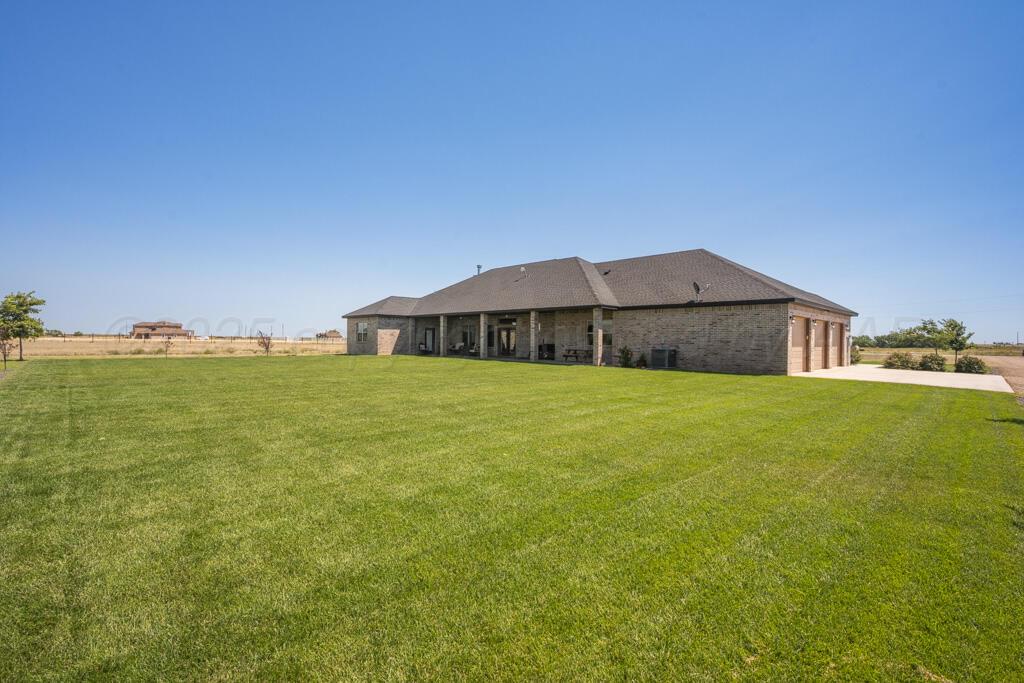 10855 Travis Lane Dumas, TX 79029 - Photo 37 of 40 backyard 3