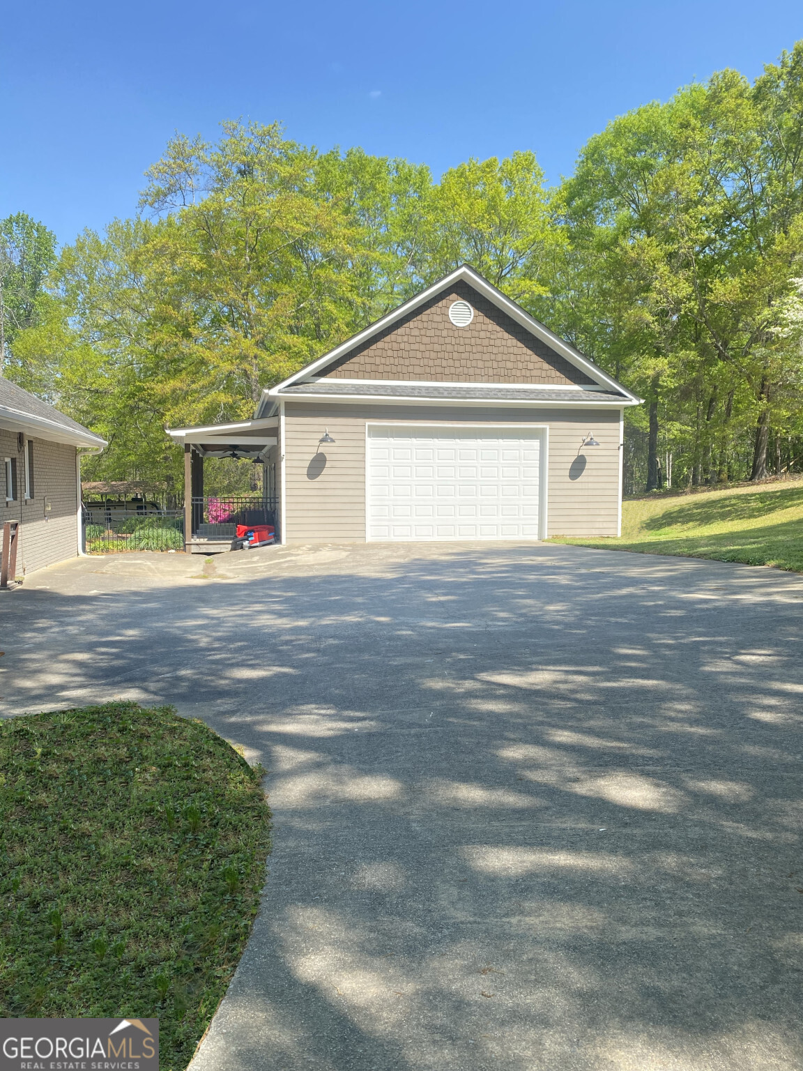 848 Still Road Lawrenceville, GA 30045 - Photo 2 of 59