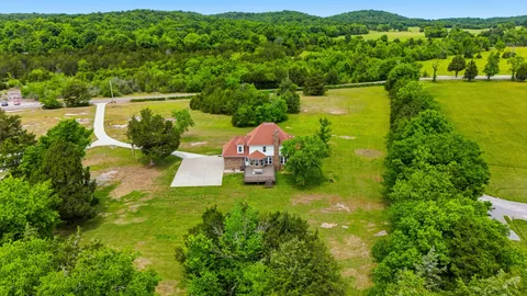 $975,000 | 3630 West Trimble Road, Milton, TN 37118