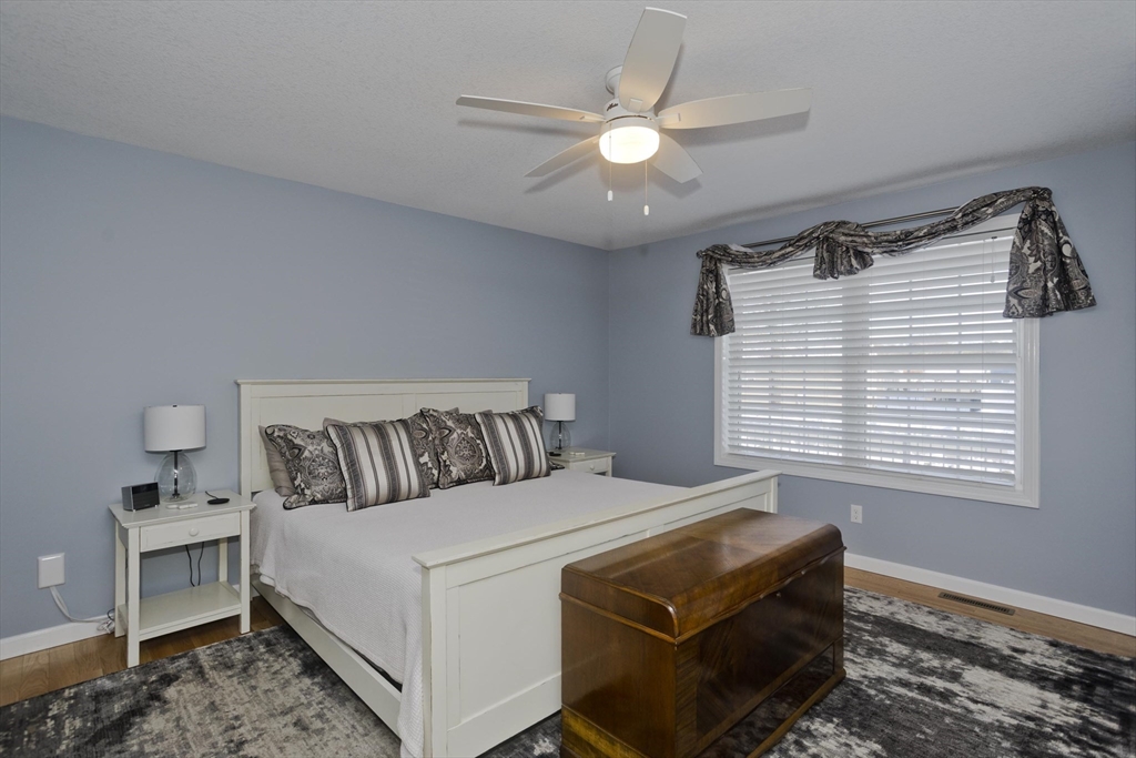 23 Daisy Lane Ludlow, MA 01056 - Photo 16 of 42