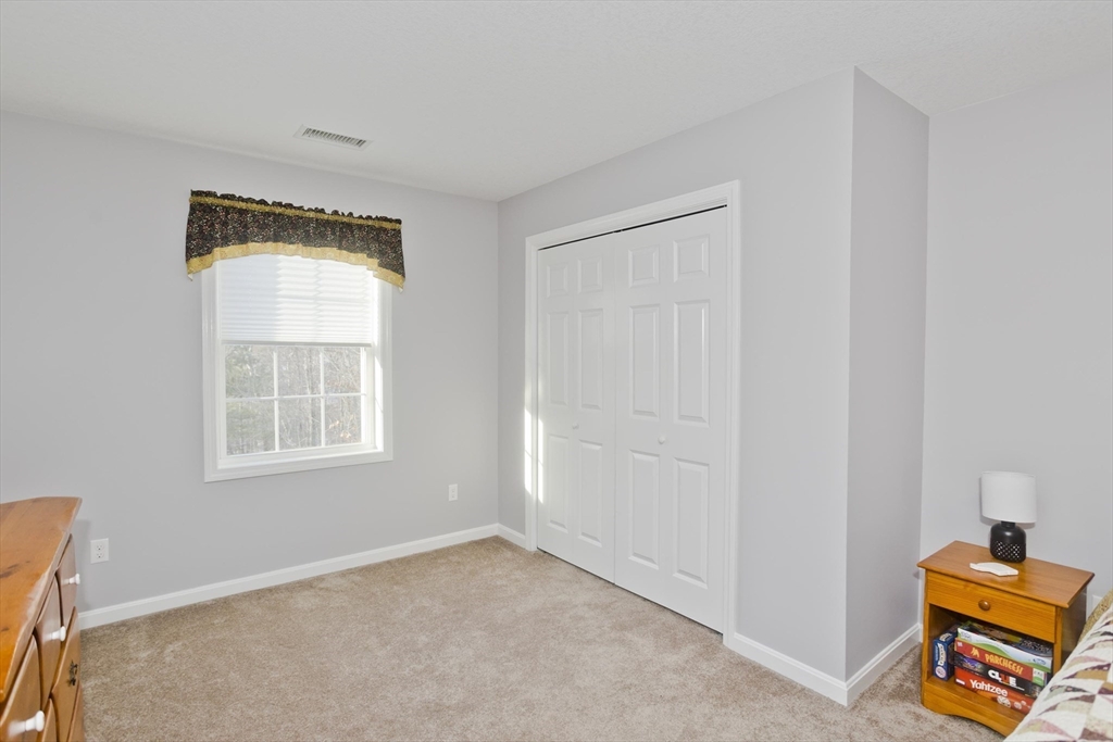 23 Daisy Lane Ludlow, MA 01056 - Photo 25 of 42